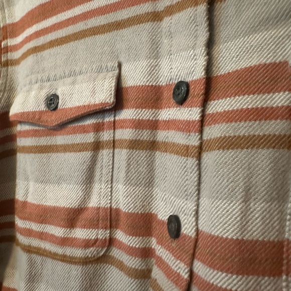 Patagonia Womens Striped Collared Shirt in a size 12 - Picture 3 of 6